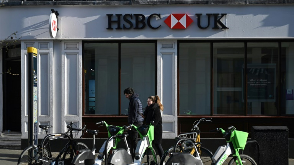 HSBC defeats proposal to spin off bank's Asia ops