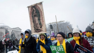 Millhares de ativistas se manifestam em Washington contra o aborto