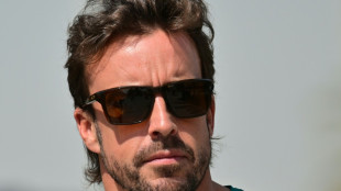 Aston-Martin-Pilot Alonso auch im dritten Training vorn