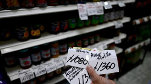 Argentine shopkeepers struggle to keep pace with soaring prices