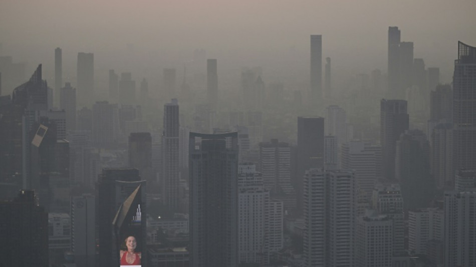 Nearly 200 Bangkok schools close over air pollution