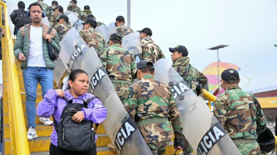 Transportistas y comerciantes protestan contra la extorsión en Perú