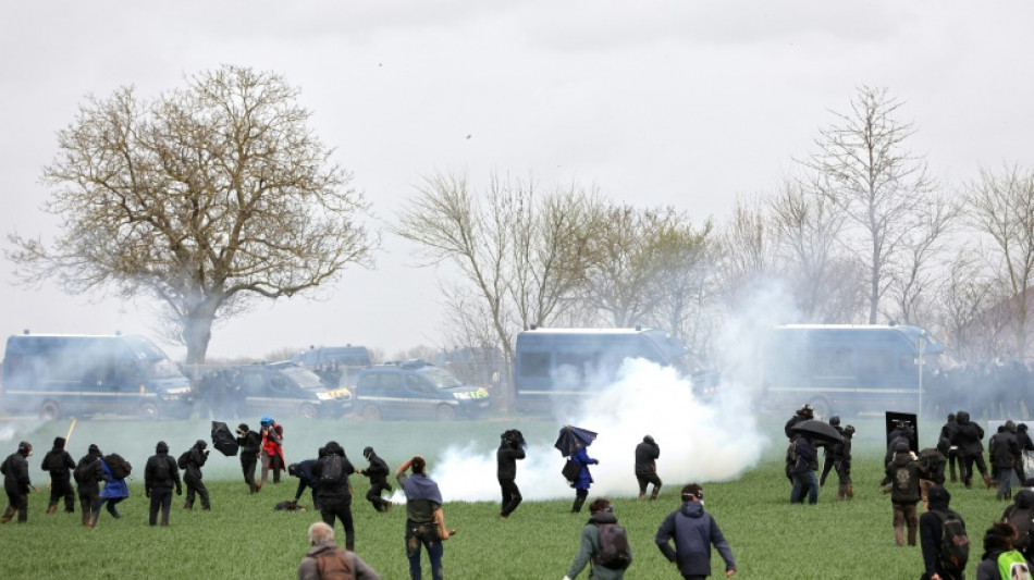 Violentos enfrentamientos en manifestación contra embalses agrícolas en Francia