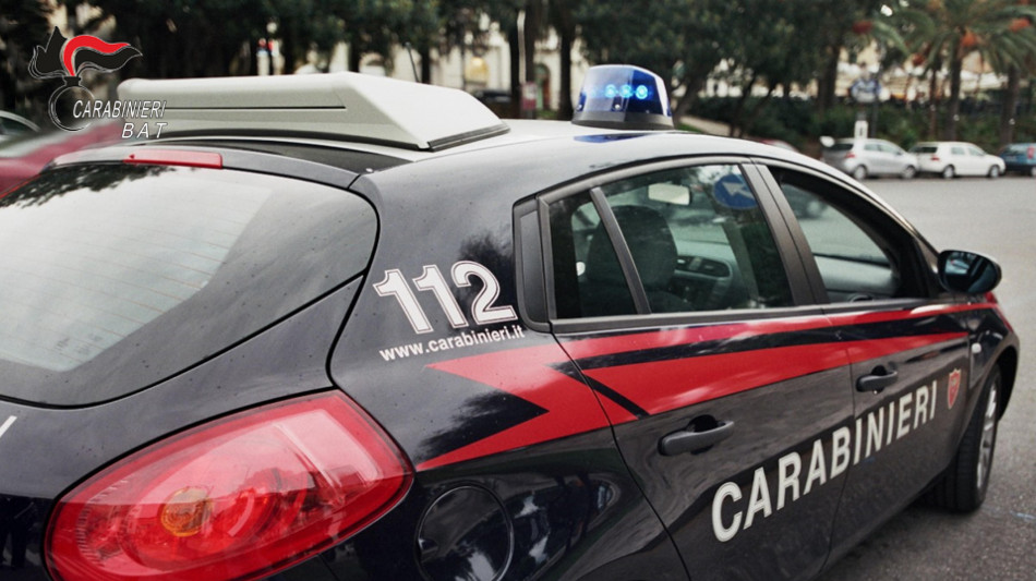 Sgozza e decapita il fratello poi chiama i carabinieri