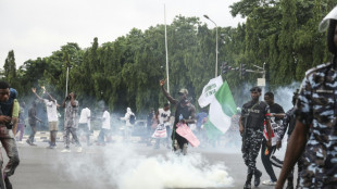 Fast 700 Festnahmen bei Protesten gegen hohe Lebenshaltungskosten in Nigeria 